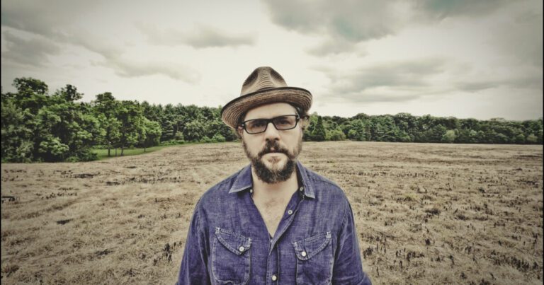 Patterson hood in concert: a night with drive by truckers in