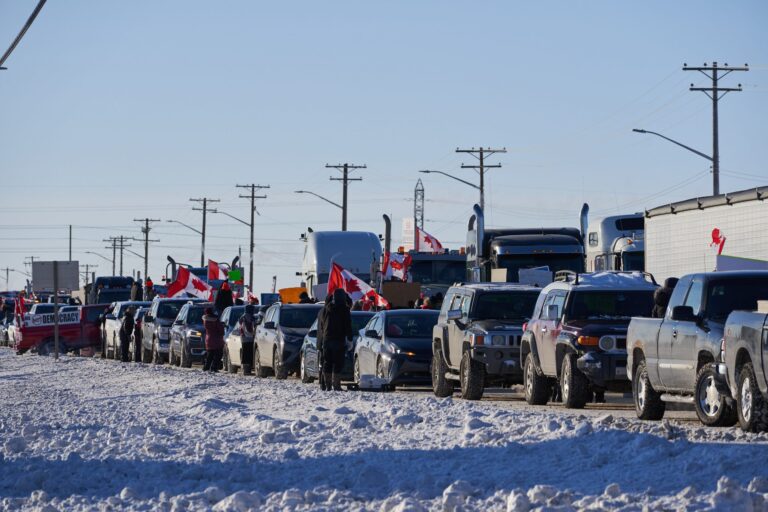 Trudeau warns of potential violence as trucker convoy heads to