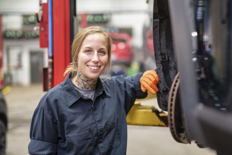 Women prefer loyalty: 48% stick with one repair shop throughout