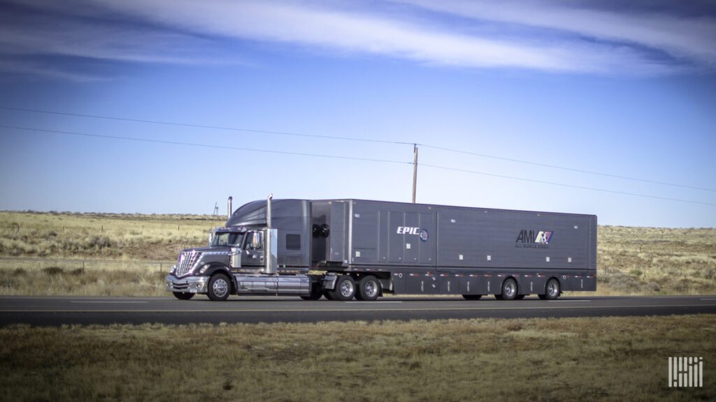Fmcsa extends hollywood exemption for truck driver hiring rules