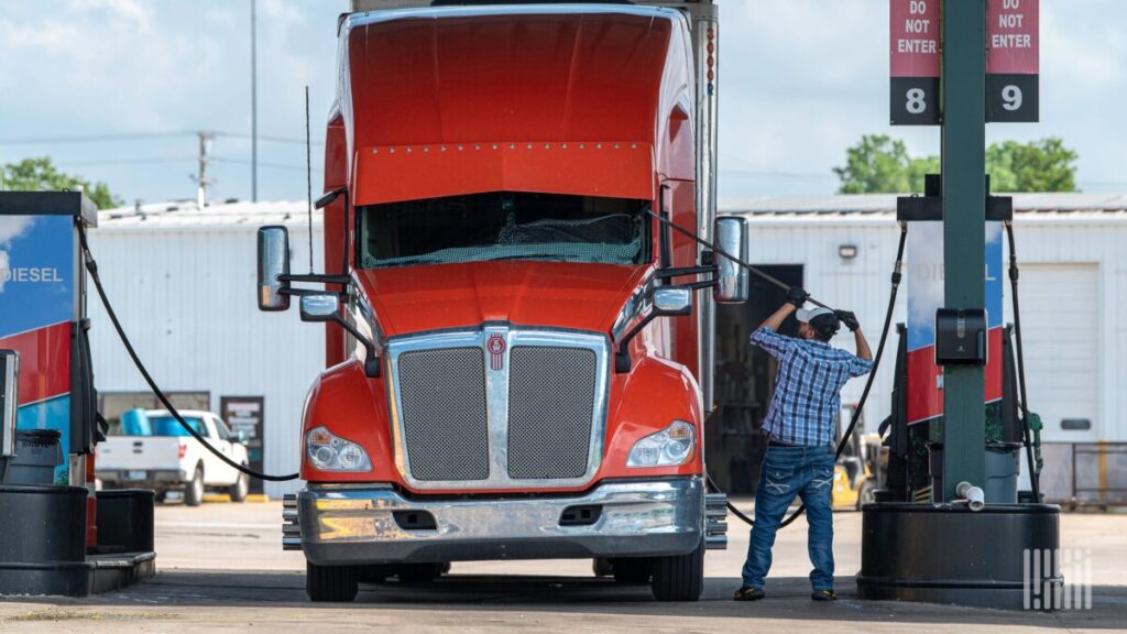 Final independent contractor rule updates offer advantages for trucking industry
