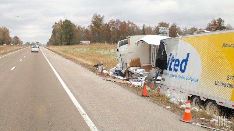 Smart strategies for affordable commercial truck insurance in 2025