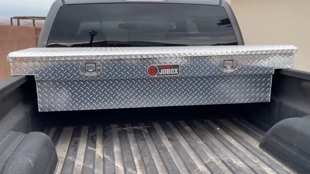 Ranking the best truck bed toolboxes: a comprehensive guide