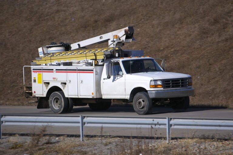 March sees decline in heavy duty truck sales