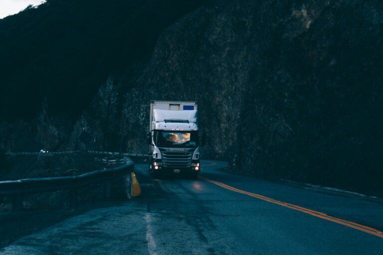 Future innovations in commercial truck insurance for 2025