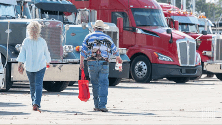 Navigating Authority vs. Leasing: A 2025 Guide to Safeguard Your