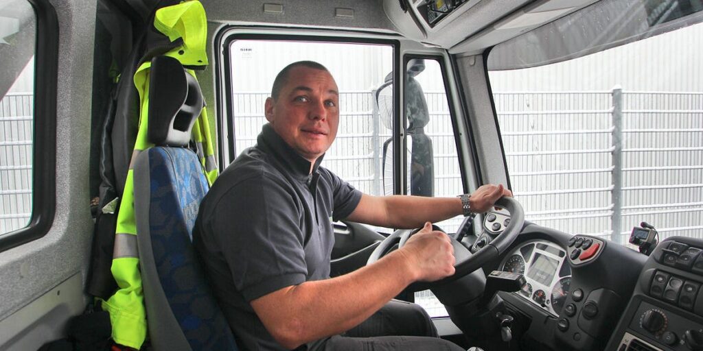 Navigating Life on the Road: Truck Drivers Share Their Strategies