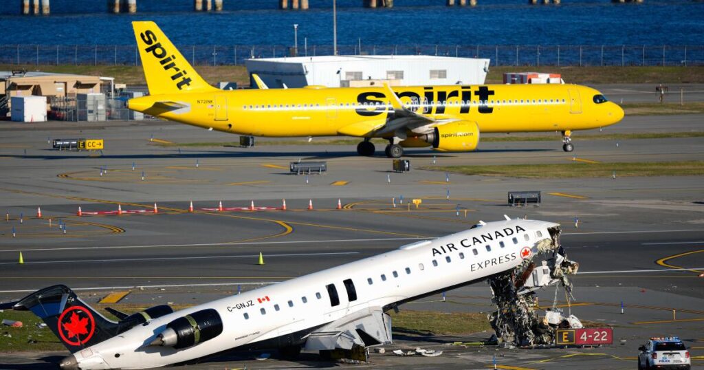 LaGuardia Crash: Missing Equipment on Fire Truck Led to Warning