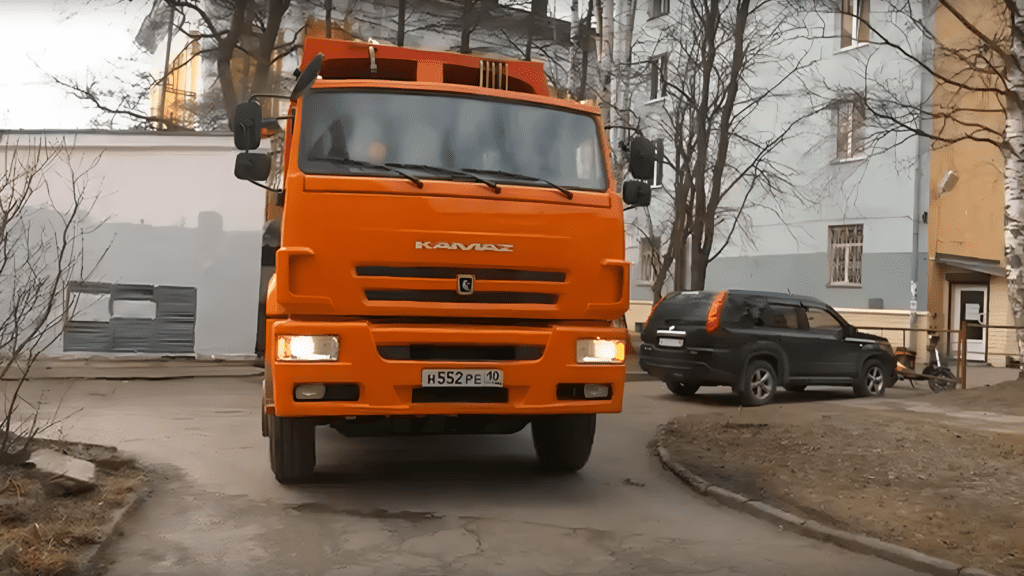 Transforming a KamAZ: The Ultimate Maneuverable Garbage Truck for Tight