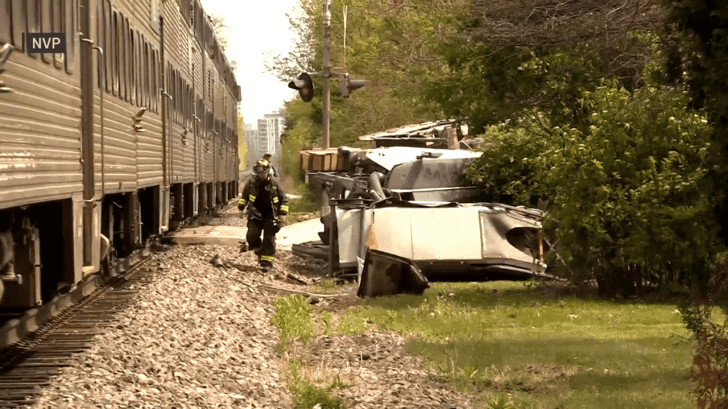 Metra UP N Train Service Disrupted Following Crash; Expect Major Delays